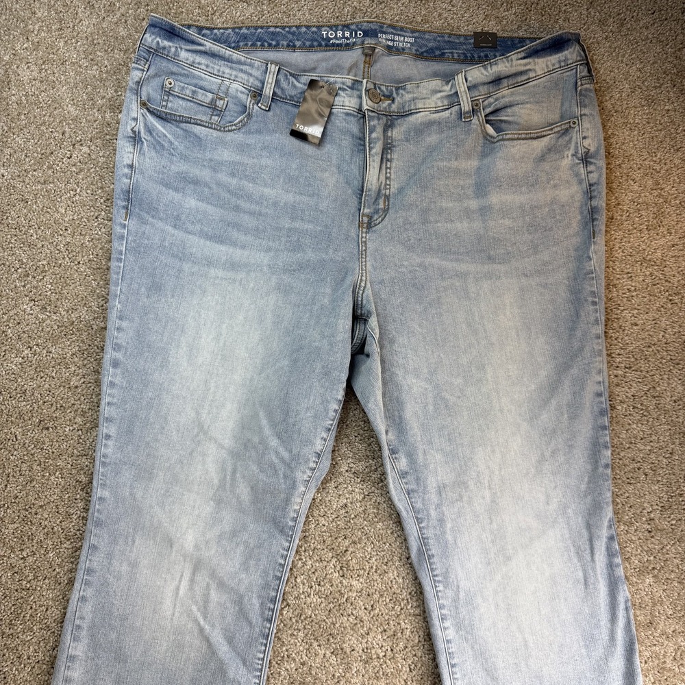 Torrid Perfect Slim Boot Jeans Womens 22T Light Wash Blue Mid Rise Stretch Denim